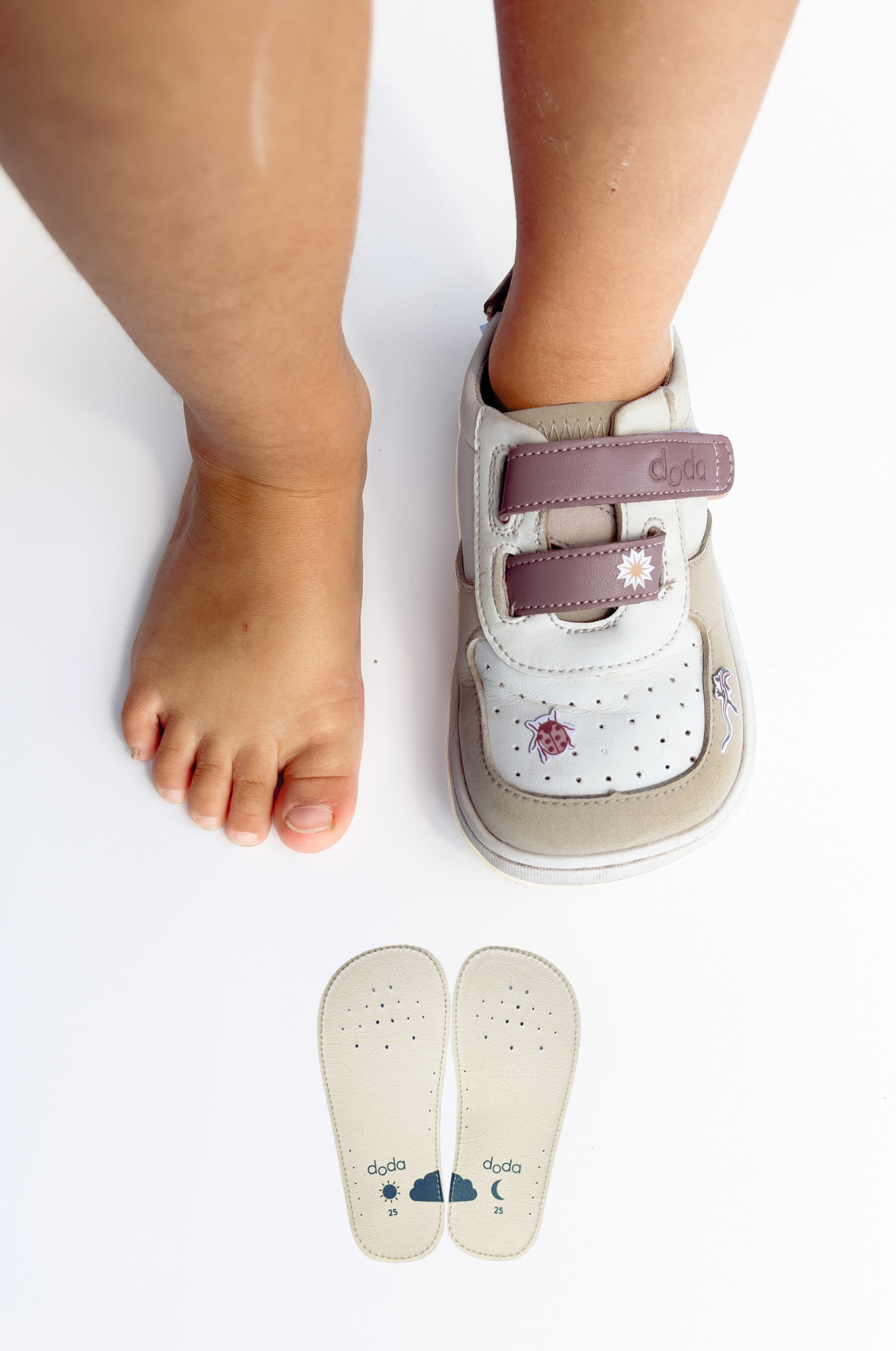 PUNTERA ANCHA CON FORMA DE PIE