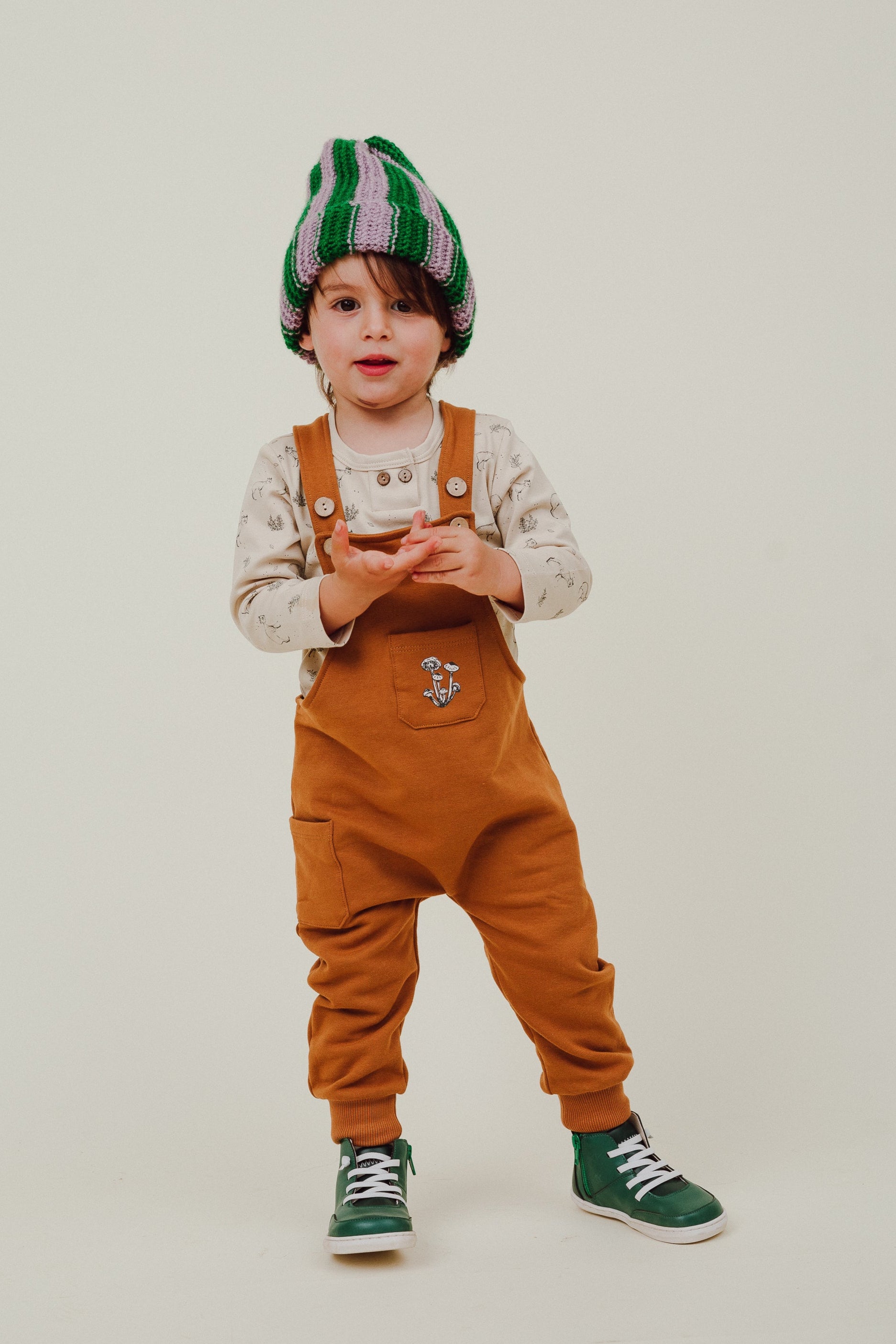 JARDINERA HONGOS LARGA CAMEL