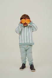 PACK JOGGER CEMENTO / POLERON RAYAS CEMENTO