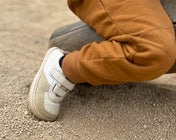 SUKI ARENA (velcro extra burdeo y stickers 🎁)