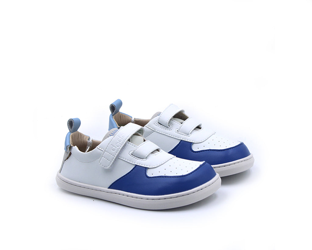 SUKI SKY (velcro extra celeste y stickers 🎁)