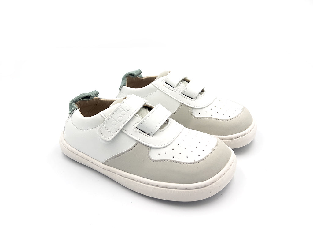 SUKI GRIS (velcro extra mostaza y stickers 🎁)