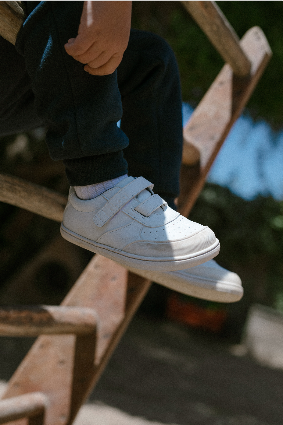 SUKI SCHOOL ♻️  PUNTERA PLÁSTICA REFORZADA (velcro extra gris y stickers de 🎁)