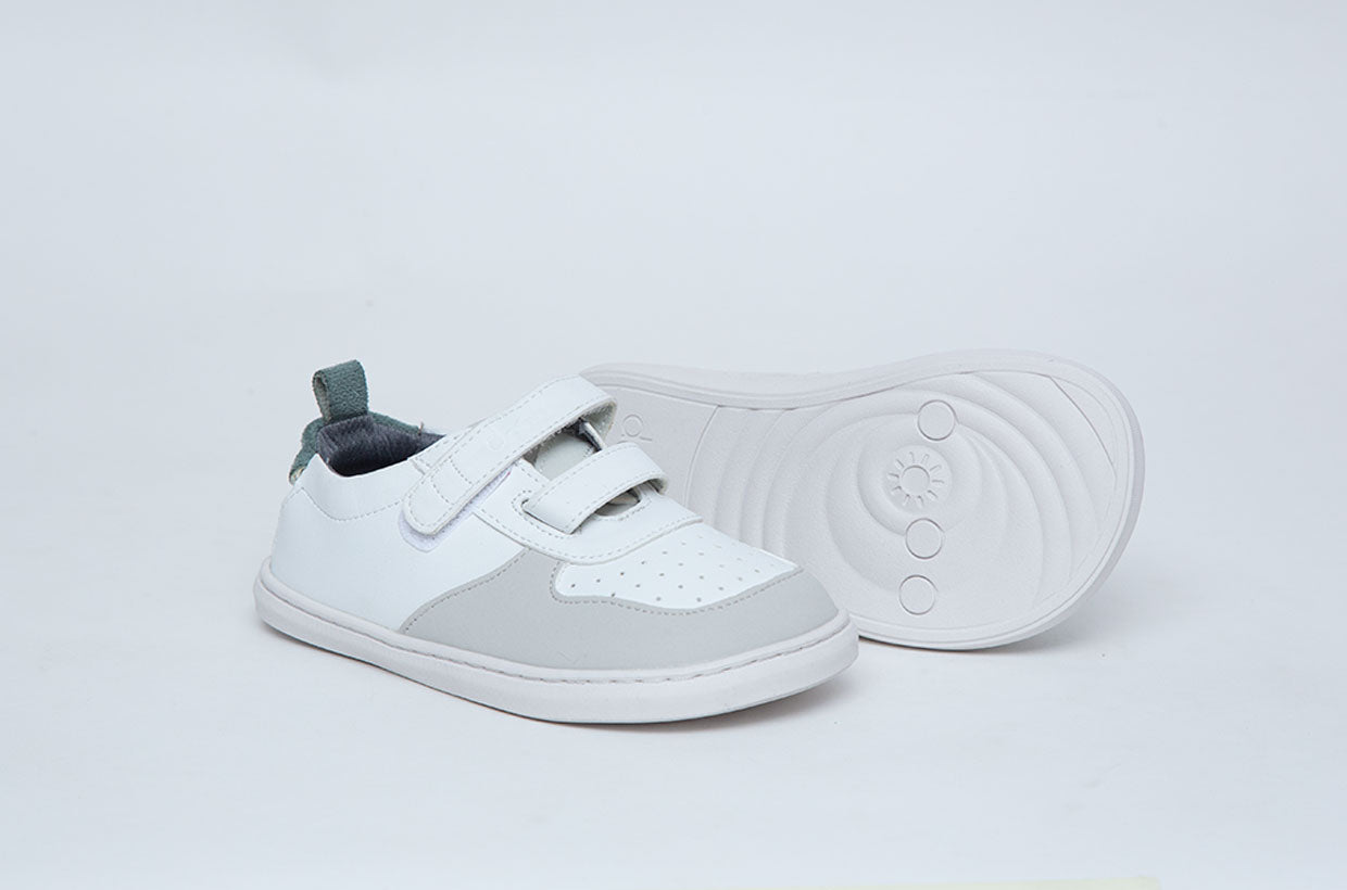 SUKI GRIS (velcro extra mostaza y stickers de 🎁)