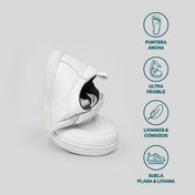 SUKI SCHOOL | ZAPATILLA BAREFOOT BLANCA KIDS ♻️  PUNTERA PLÁSTICA REFORZADA (velcro extra gris y stickers de 🎁)