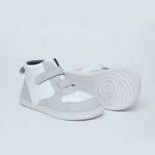 TAKU GRIS | BOTÍN BAREFOOT KIDS (velcros extra en verde + stickers de 🎁)