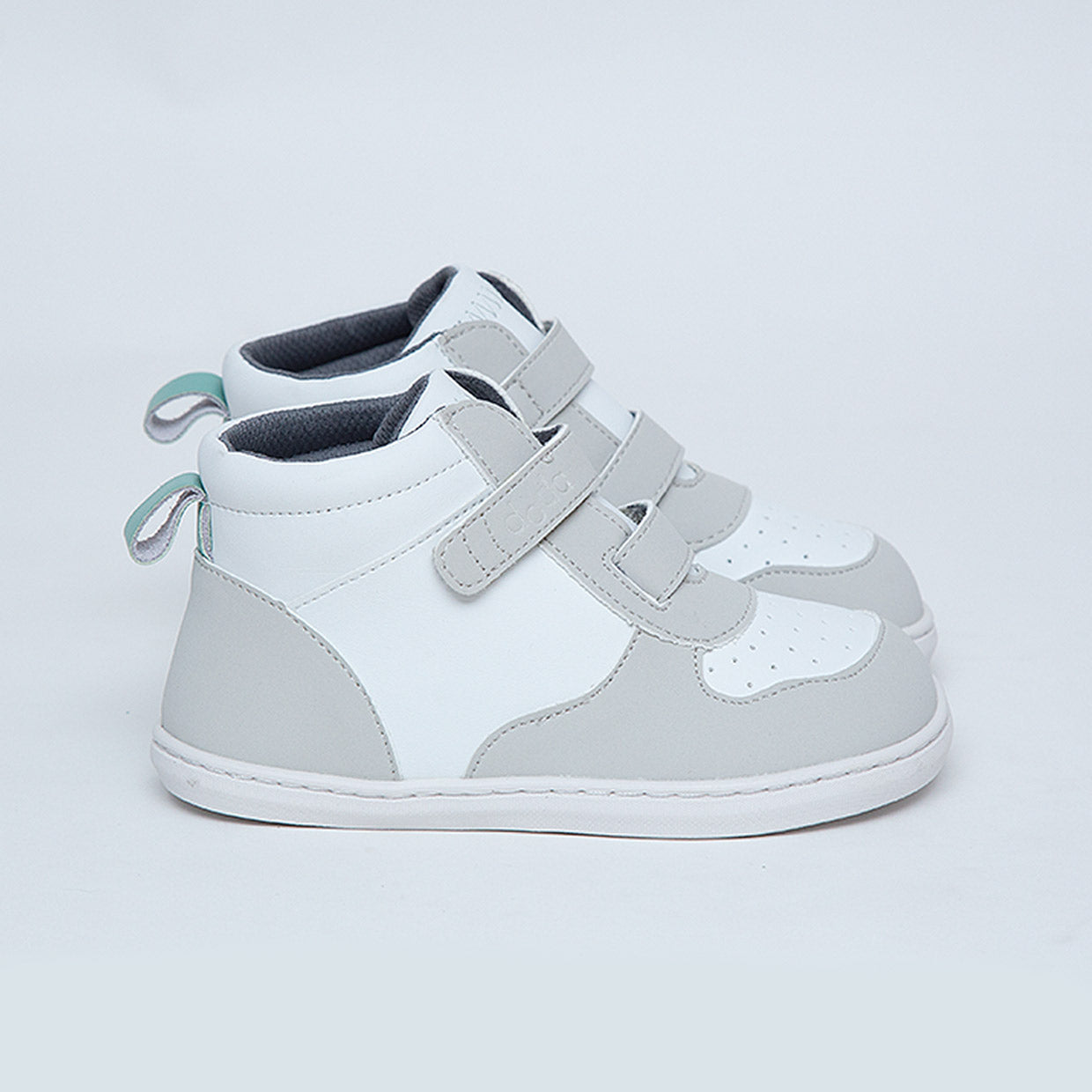 doda-taku-gris-zapatilla-barefoot-infantil-lateral