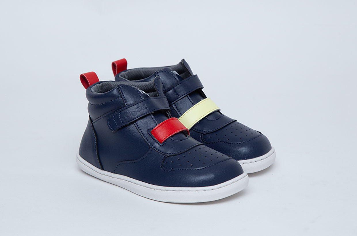 TAKU AZUL (velcros extra en rojo y amarillo + stickers de 🎁)