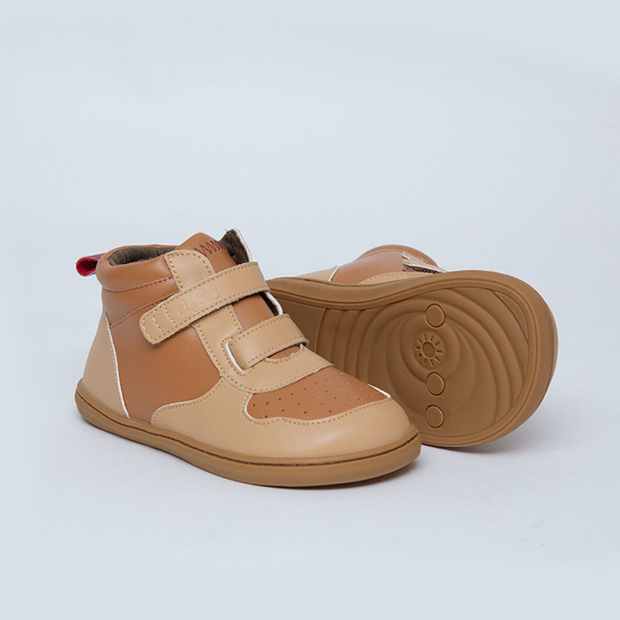 TAKU CAFÉ | BOTÍN BAREFOOT KIDS (velcros extra en burdeo + stickers de 🎁)