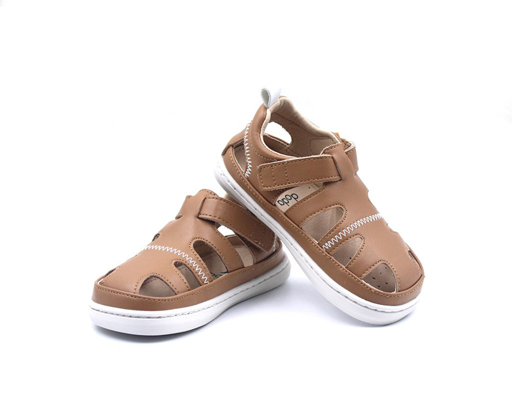 MIKA CARAMEL (velcro extra amarillo, lila y stickers de 🎁)