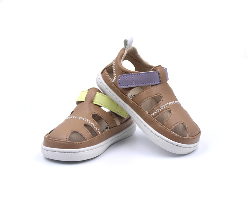 MIKA CARAMEL (velcro extra amarillo, lila y stickers de 🎁)