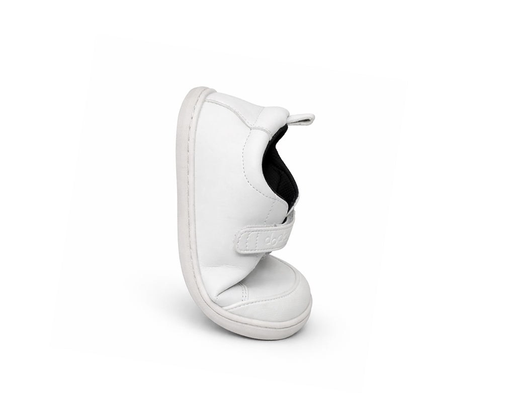 PUMO SCHOOL ♻️  PUNTERA PLASTICA REFORZADA (velcro extra gris y stickers de 🎁)