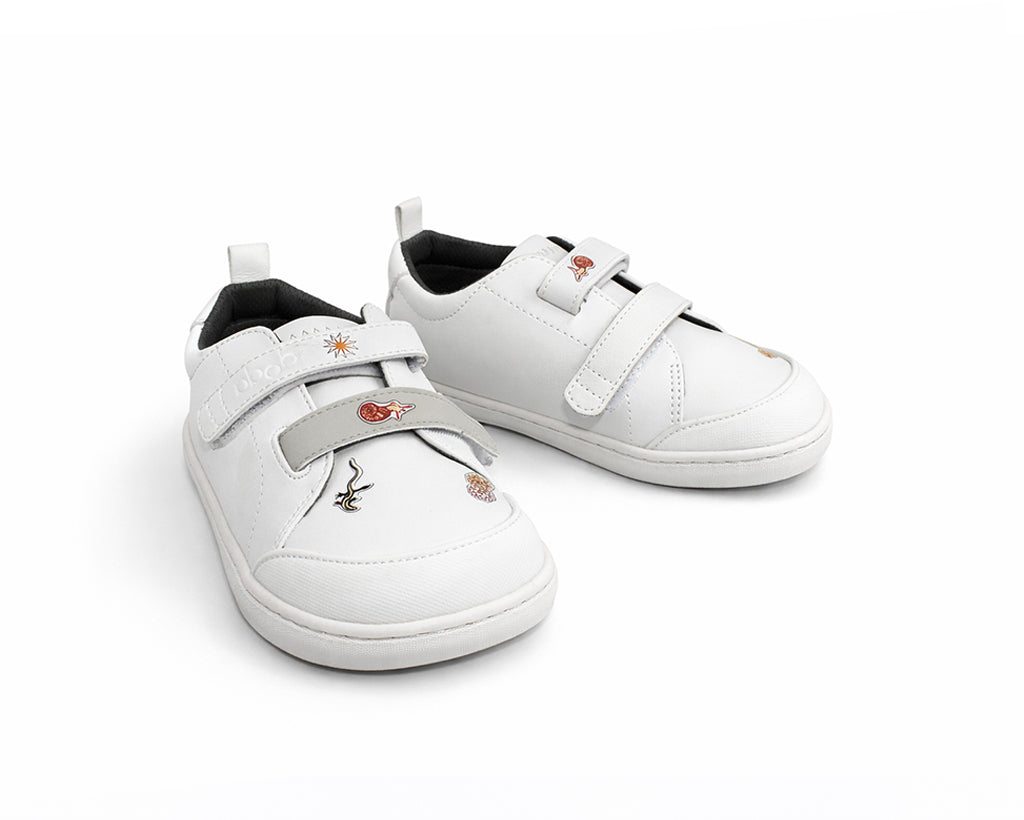 PUMO SCHOOL ♻️  PUNTERA PLASTICA REFORZADA (velcro extra gris y stickers de 🎁)