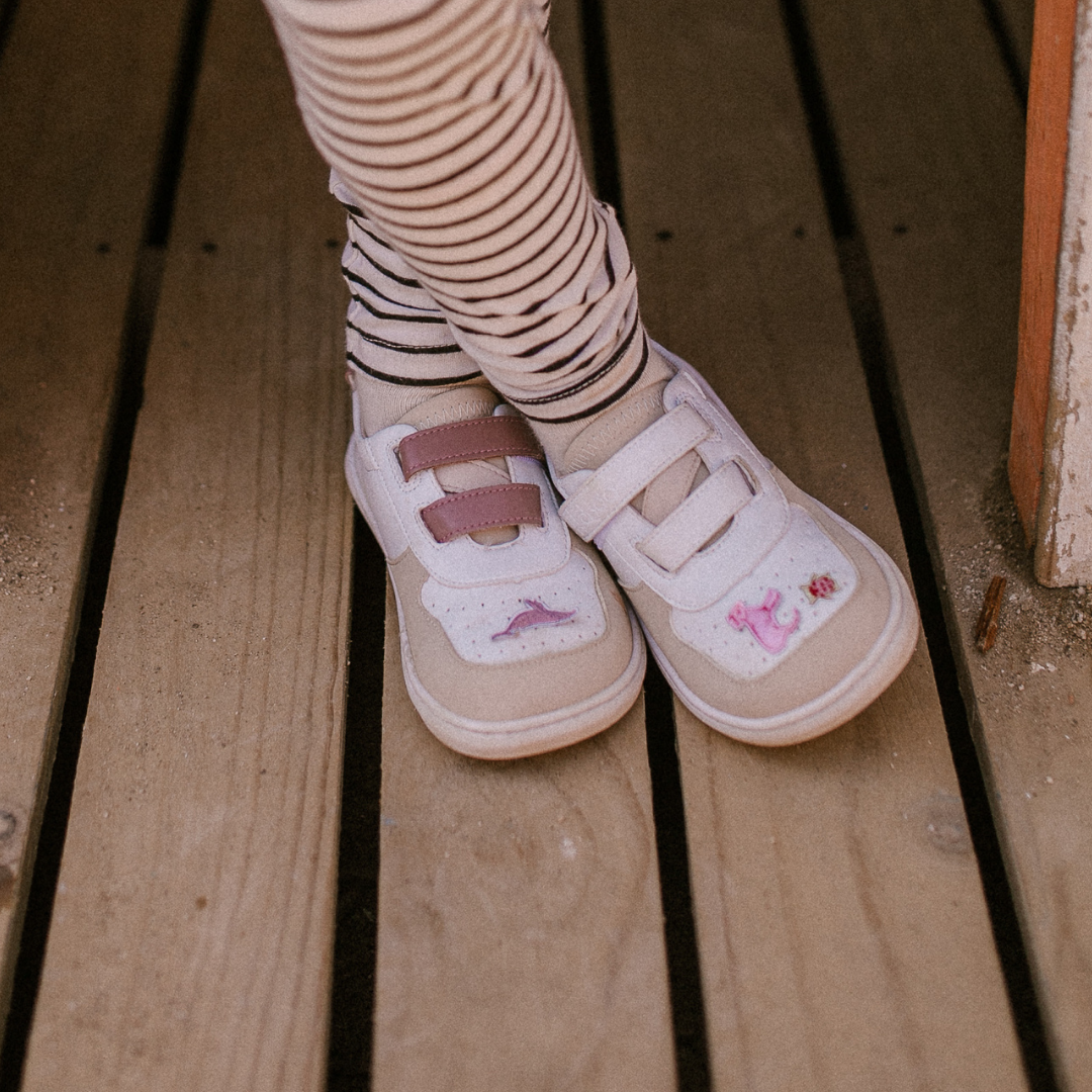 SUKI ARENA | ZAPATILLA BAREFOOT KIDS (velcros extra en tinto + stickers de 🎁)