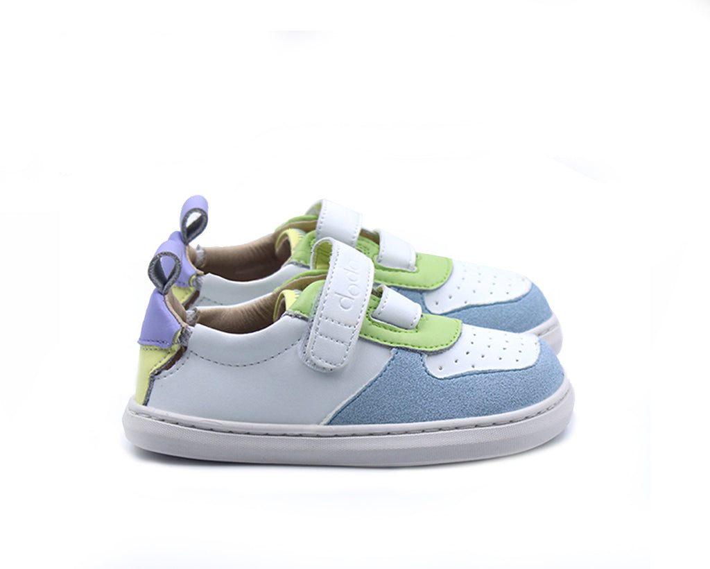 SUKI RAINBOW (incluye velcro strap color lila y stickers para customizar de 🎁)