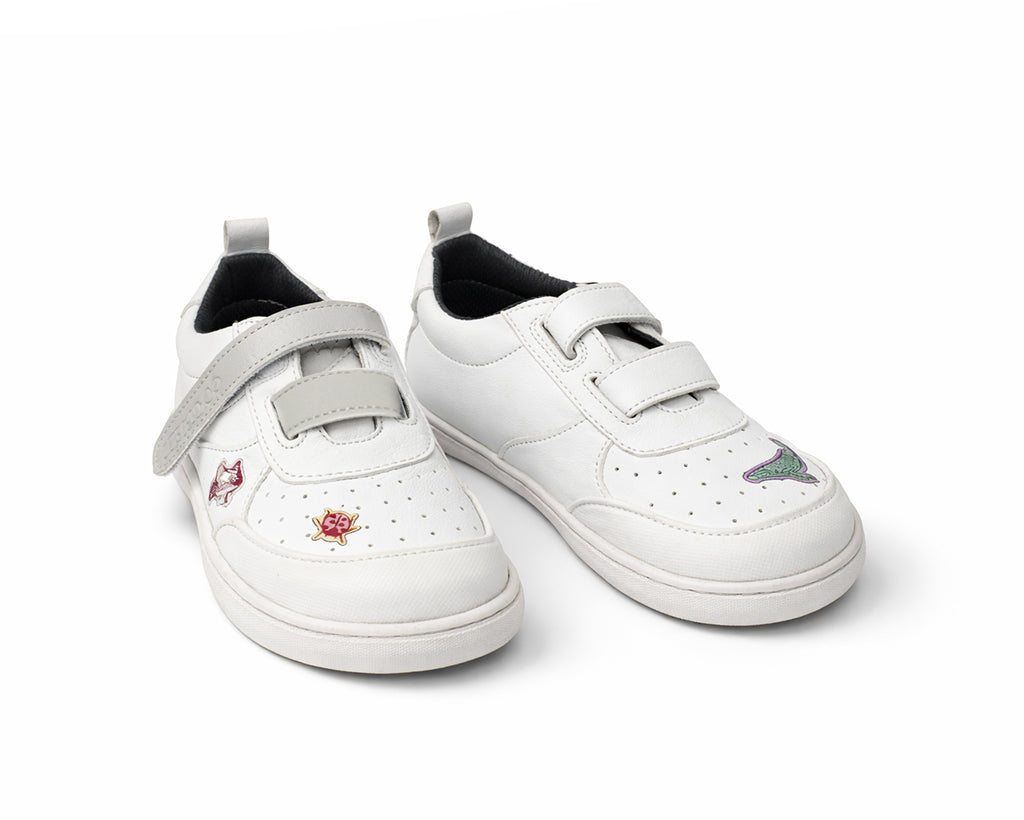 SUKI SCHOOL ♻️  PUNTERA PLÁSTICA REFORZADA (velcro extra gris y stickers de 🎁)